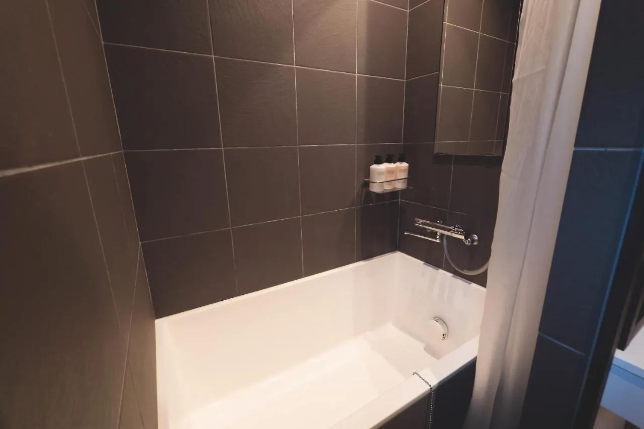 Little Hotel Kyoto Karasuma Takatsuji 0*,