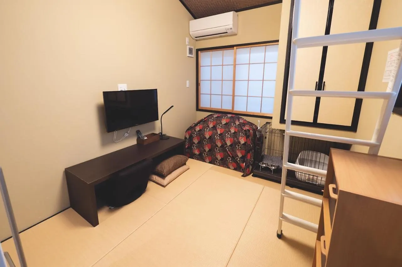 Little Hotel Kyoto Karasuma Takatsuji 0*,